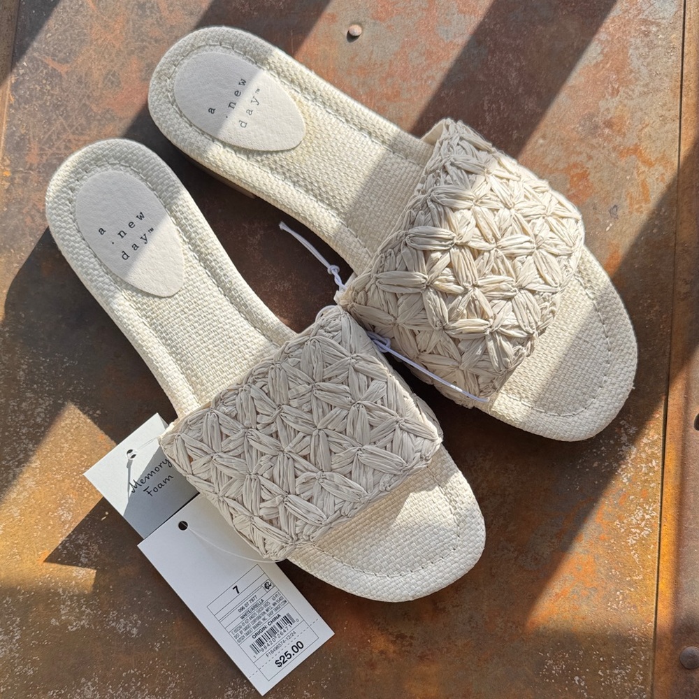 A New Day Women's Tan Woven Slide Sandals